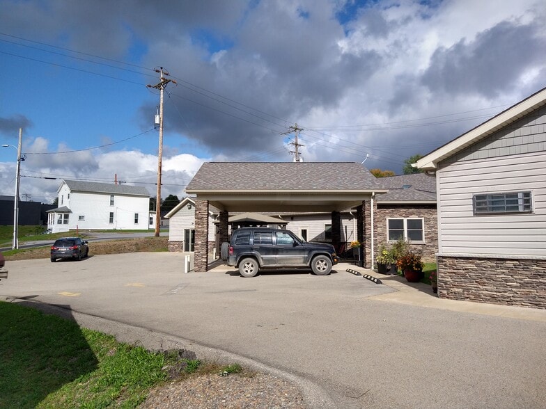 More Photos Of 98 Foundry St, Punxsutawney Assisted Living For Sale