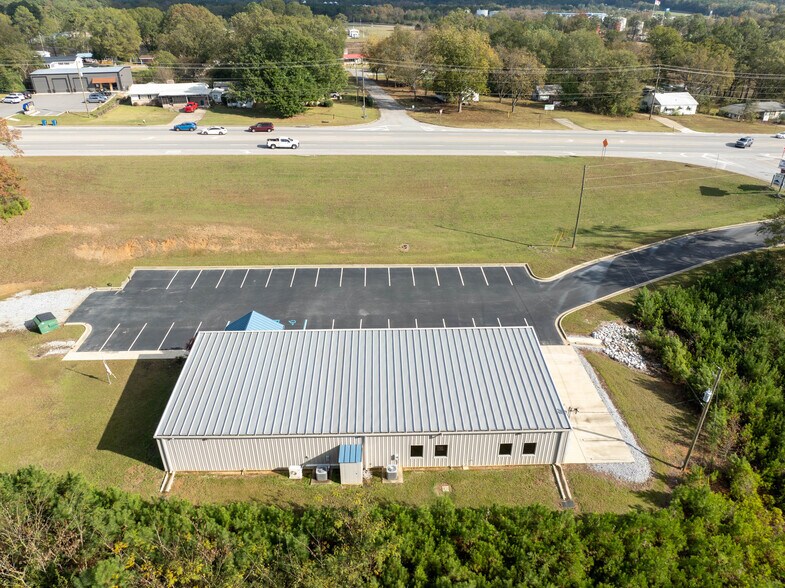 More Photos Of 1900 Golden Springs Rd, Anniston Lodge Meeting Hall For Sale