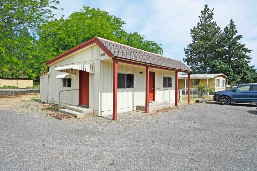 More Photos Of 1212 S Keys Rd, Yakima Land For Sale