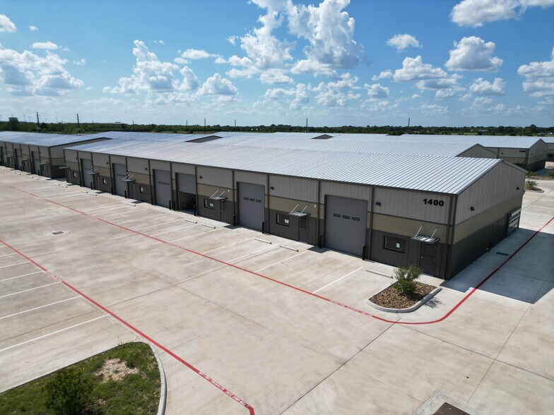 More Photos Of 30110 Binford Park Rd, Waller Unknown For Lease
