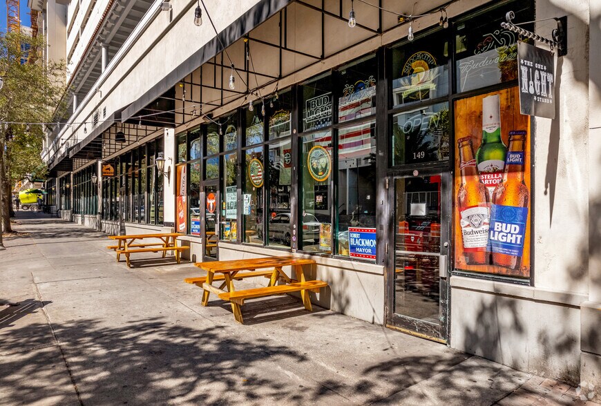 More Photos Of 101-179 2nd Ave N, Saint Petersburg Freestanding For Lease