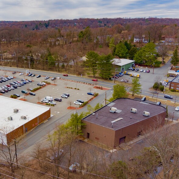 More Photos Of 153 N Kinderkamack Rd, Montvale Freestanding For Lease