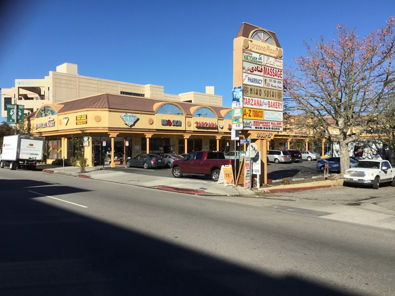 Primary Photo Of 19001-19015 Ventura Blvd, Tarzana Storefront Retail Office For Lease