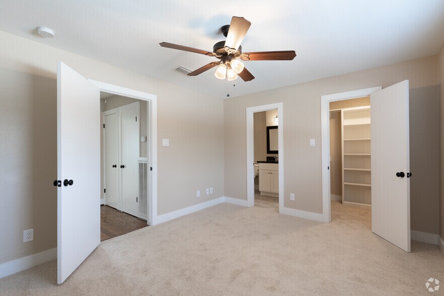 More Photos Of 8800-8888 Kempwood Dr, Houston Apartments For Sale