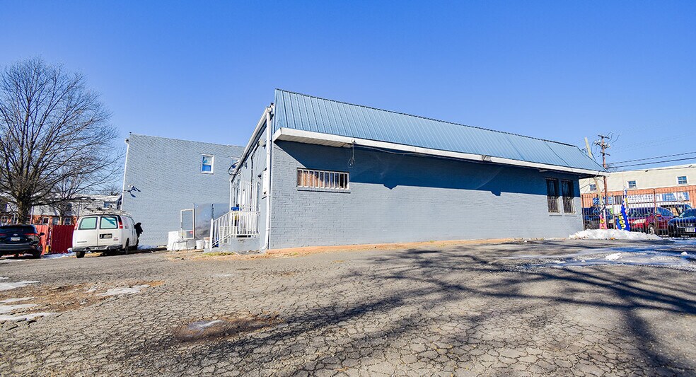 More Photos Of 4945-4947 Marlboro Pike, Capitol Heights Storefront Retail Residential For Sale
