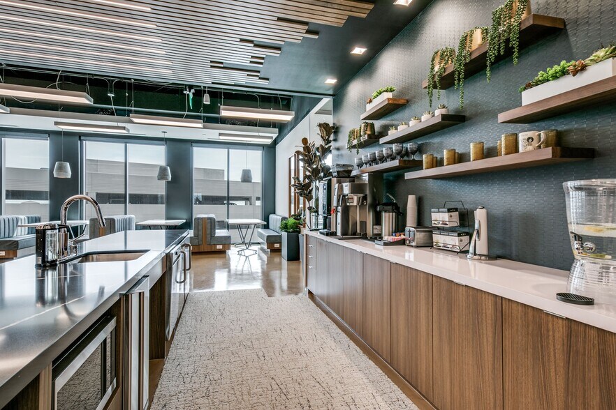 More Photos Of 7300 SH 121 SB, McKinney Coworking Space