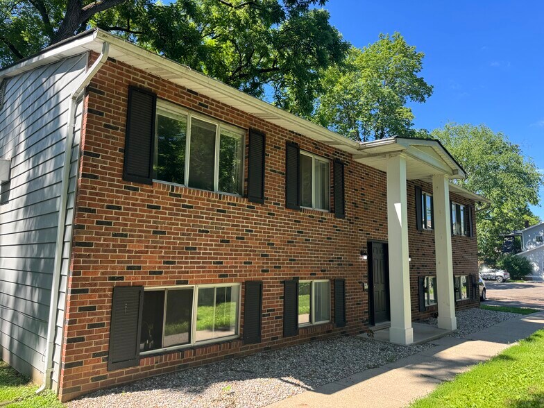 More Photos Of 112 N Hazelton St, Flushing Multifamily For Sale