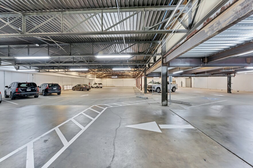 More Photos Of 201 N Rupert St, Fort Worth Office For Lease