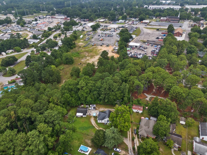 More Photos Of 1821 Augusta Rd, West Columbia Auto Repair For Sale