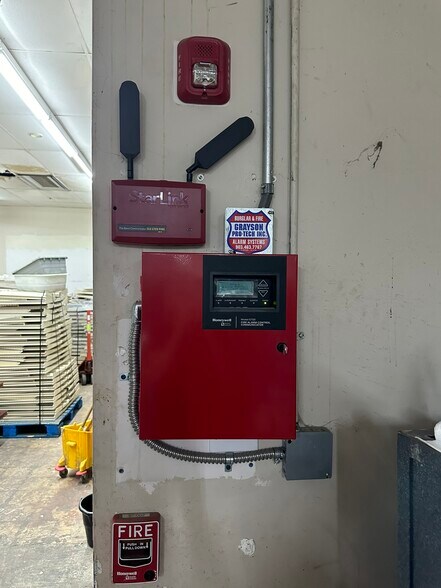 More Photos Of 1707-1741 Texoma Pky, Sherman Unknown For Lease