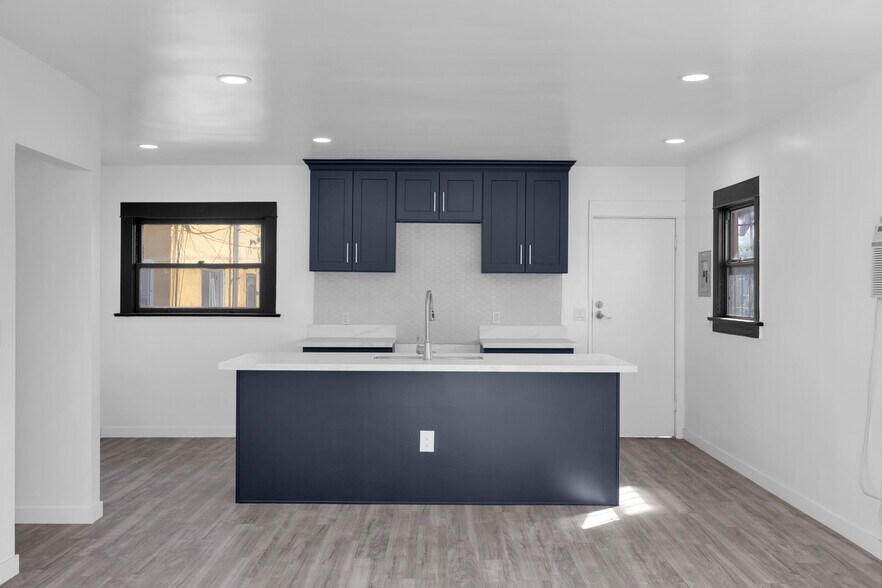 More Photos Of 1242 E 7th St, Long Beach Multifamily For Sale