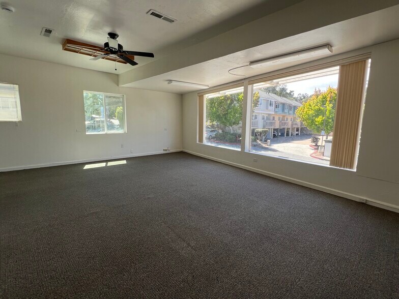 More Photos Of 31 Soledad Dr, Monterey Medical For Lease