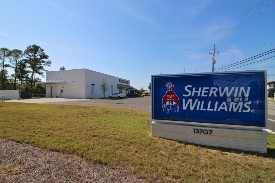 More Photos Of 13707 Innerarity Point rd, Pensacola Storefront Retail Office For Sale
