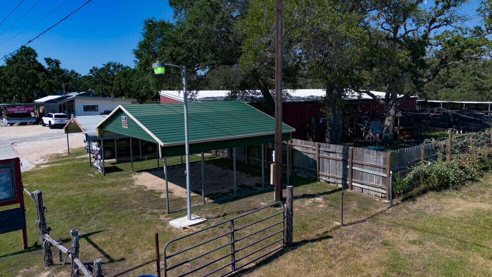 More Photos Of 6348 FM 1117, Seguin Storefront Retail Office For Sale