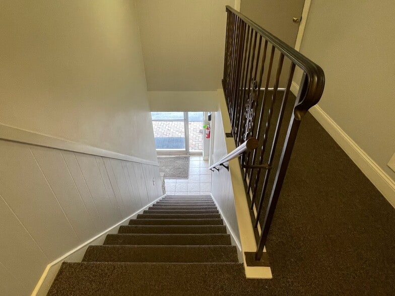 More Photos Of 12645 W Burleigh Rd, Brookfield Loft Creative Space For Lease