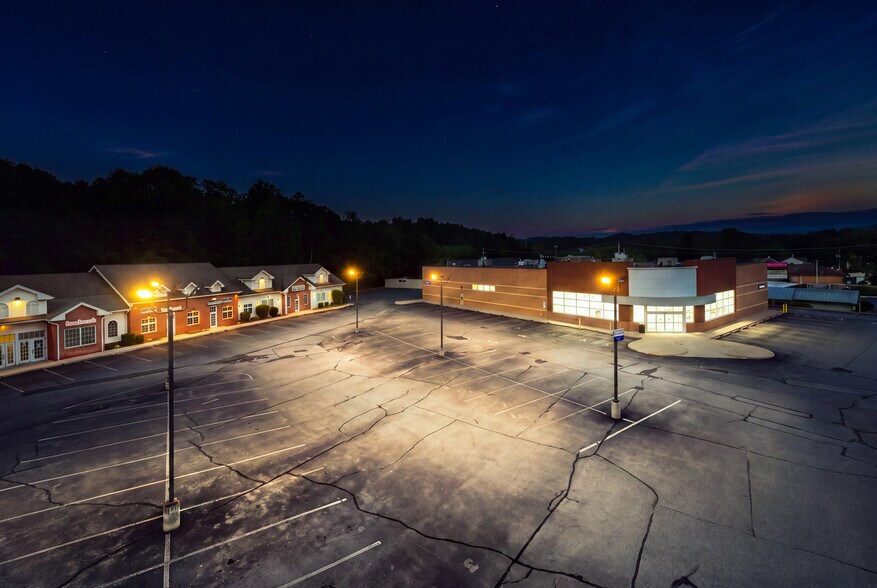 More Photos Of 1777 N Keyser Ave, Scranton Drugstore For Lease