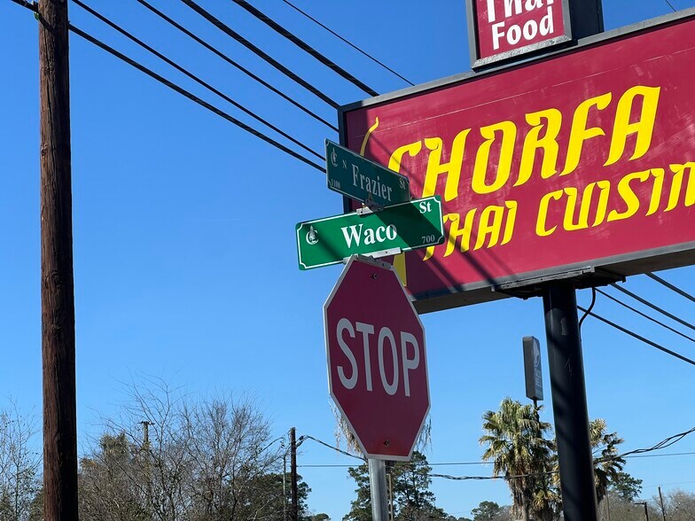 More Photos Of 1112 N Frazier St, Conroe Freestanding For Sale