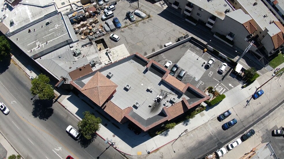 More Photos Of 4929 Lankershim Blvd, North Hollywood Restaurant For Lease