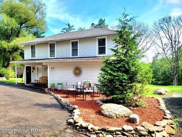 More Photos Of 2735 PA-390, Canadensis Hospitality For Sale