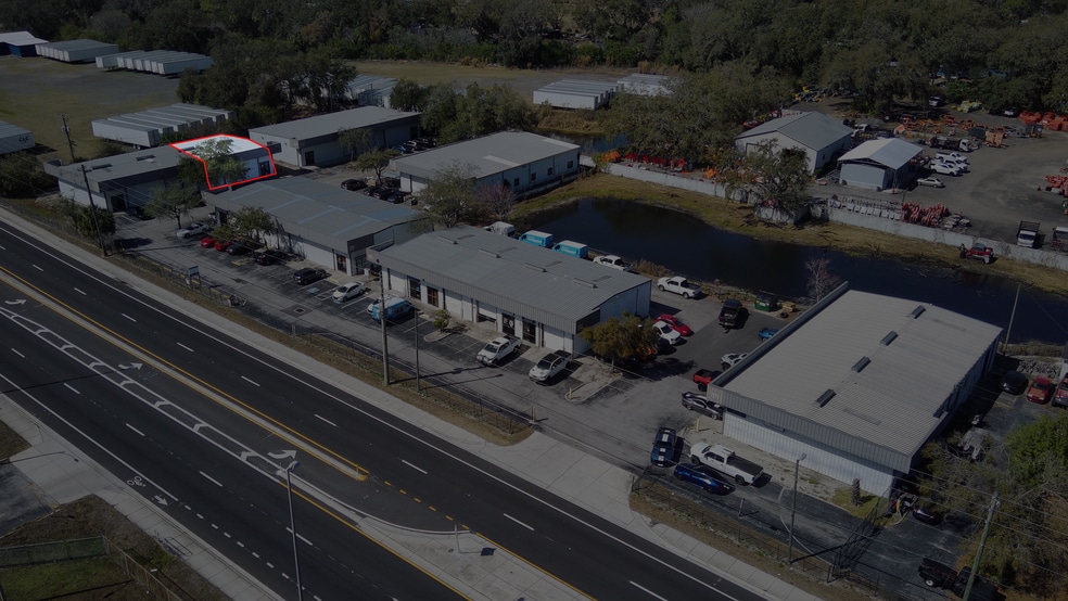 More Photos Of 7818 Causeway Blvd, Tampa Unknown For Lease