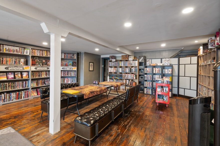 More Photos Of 106 W J St, Benicia Office For Sale