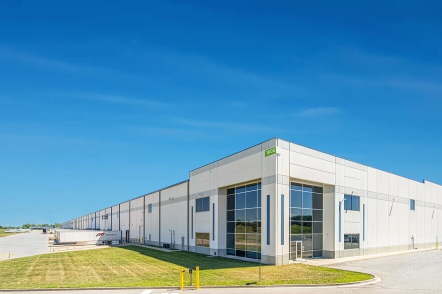 More Photos Of 1600 Donaldson Hwy, Erlanger Distribution For Lease