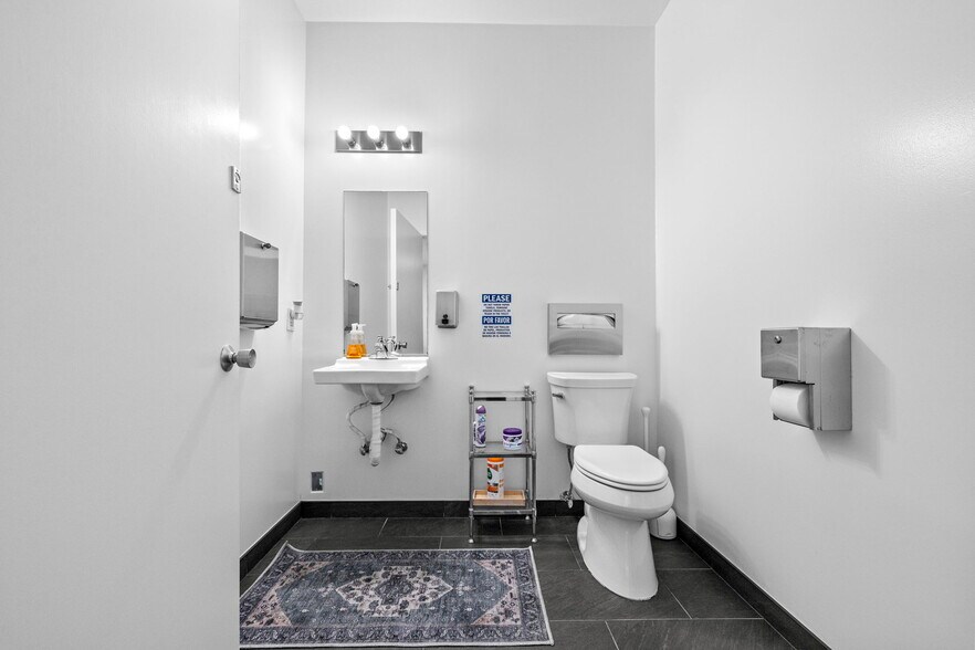 More Photos Of 50 29th St, San Francisco Apartments For Sale