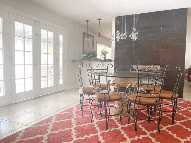 More Photos Of 3847 S Eastern Ave, Las Vegas Office For Lease