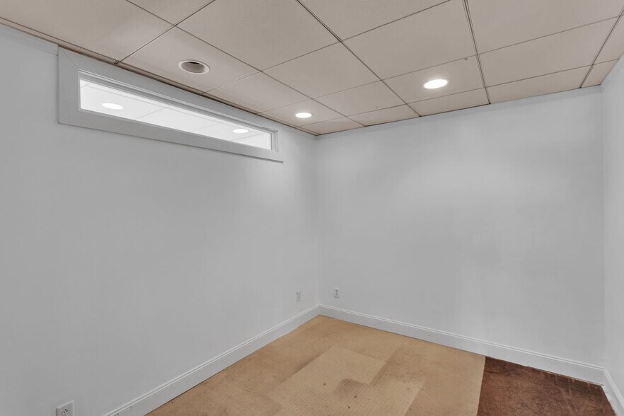 More Photos Of 1106 Ohio River Blvd, Sewickley Office For Sale