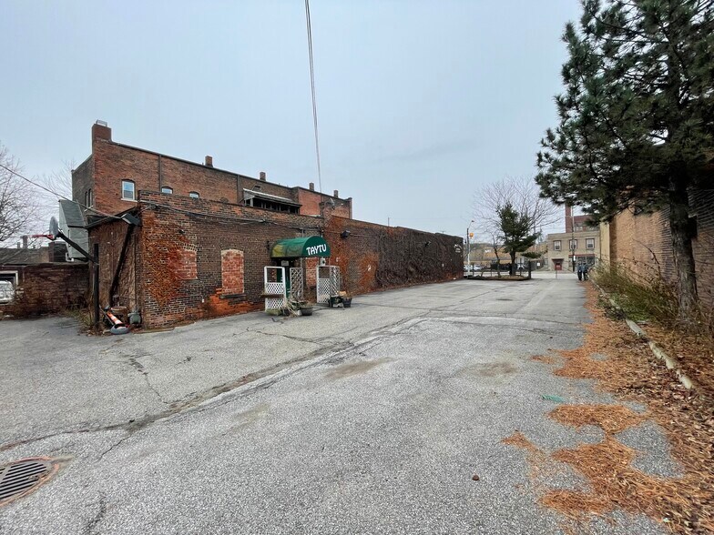 More Photos Of 6125 St Clair Ave, Cleveland Restaurant For Lease