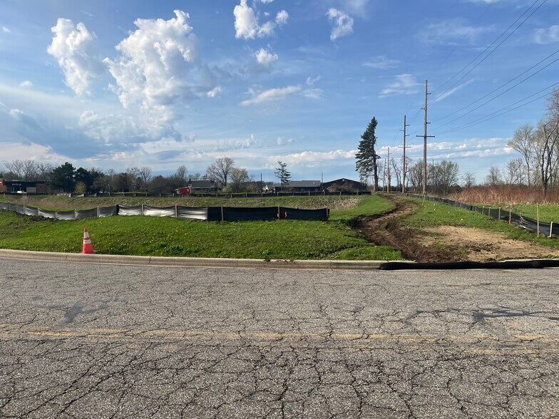 More Photos Of 2405 Morthland Dr, Valparaiso Land For Sale