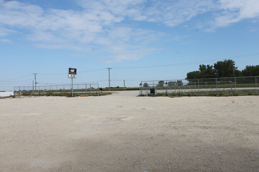 More Photos Of 320 W Lincoln Hwy, Cortland Industrial For Sale