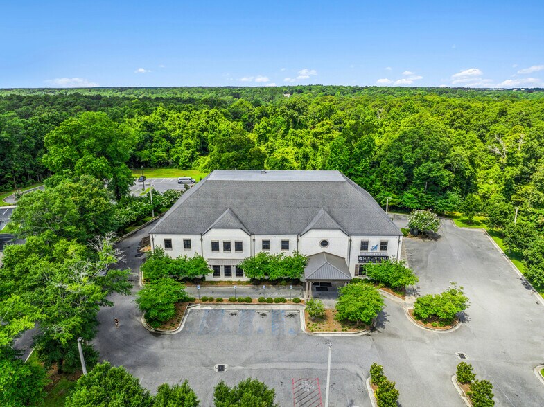 More Photos Of 580 Providence Park Dr E, Mobile Medical For Sale