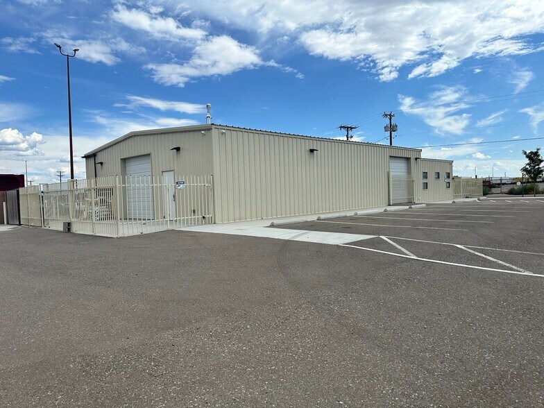 More Photos Of 6119 Hanover Rd NW, Albuquerque Manufacturing For Sale
