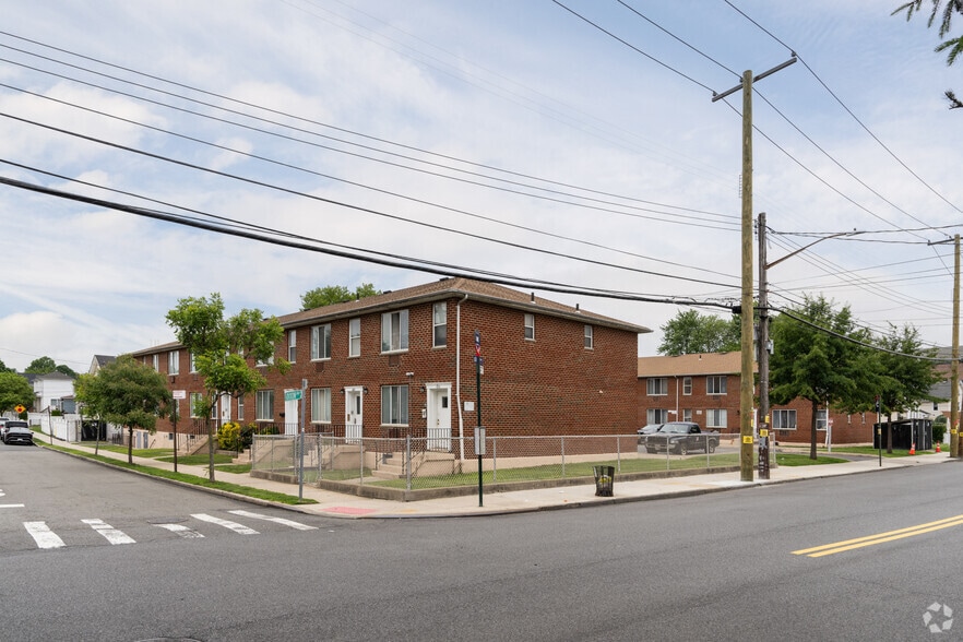 More Photos Of 646-662 Port Richmond Ave, Staten Island Apartments For Sale