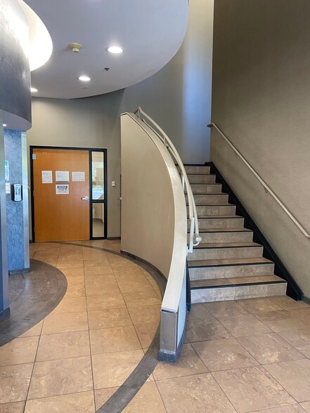 More Photos Of 714 Gravois Rd, Fenton Medical For Lease