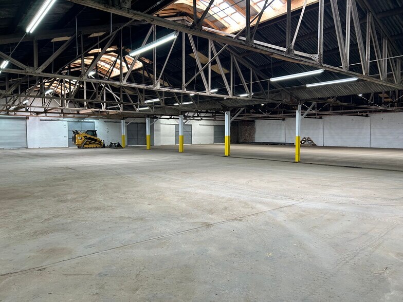 More Photos Of 517 Eastanallee Ave, Athens Industrial For Lease
