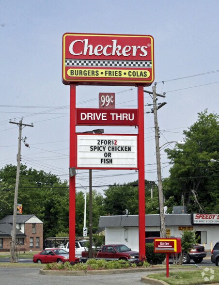 More Photos Of 1353 Airways Blvd, Memphis Fast Food For Sale