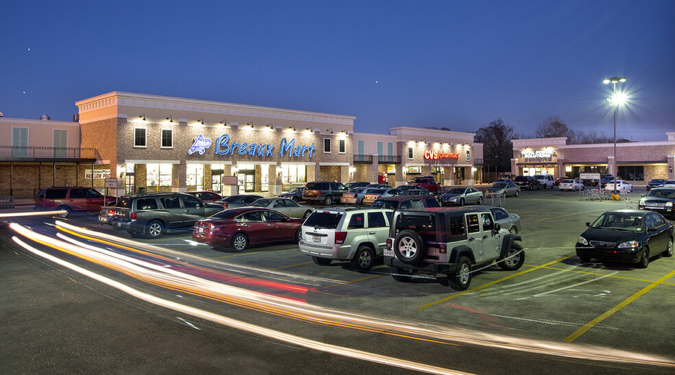 Primary Photo Of 200 Midway Dr, New Orleans Bank For Lease