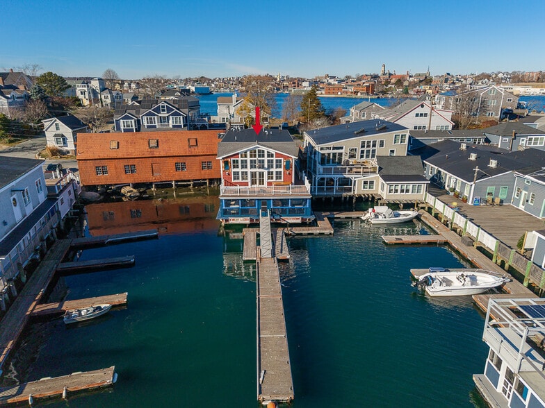 More Photos Of 73 Rocky Neck Ave, Gloucester Restaurant For Sale