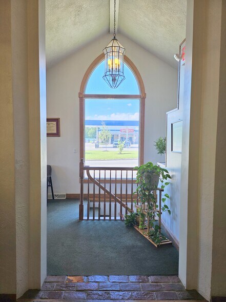 More Photos Of 662 New Castle Rd, Butler Office For Sale