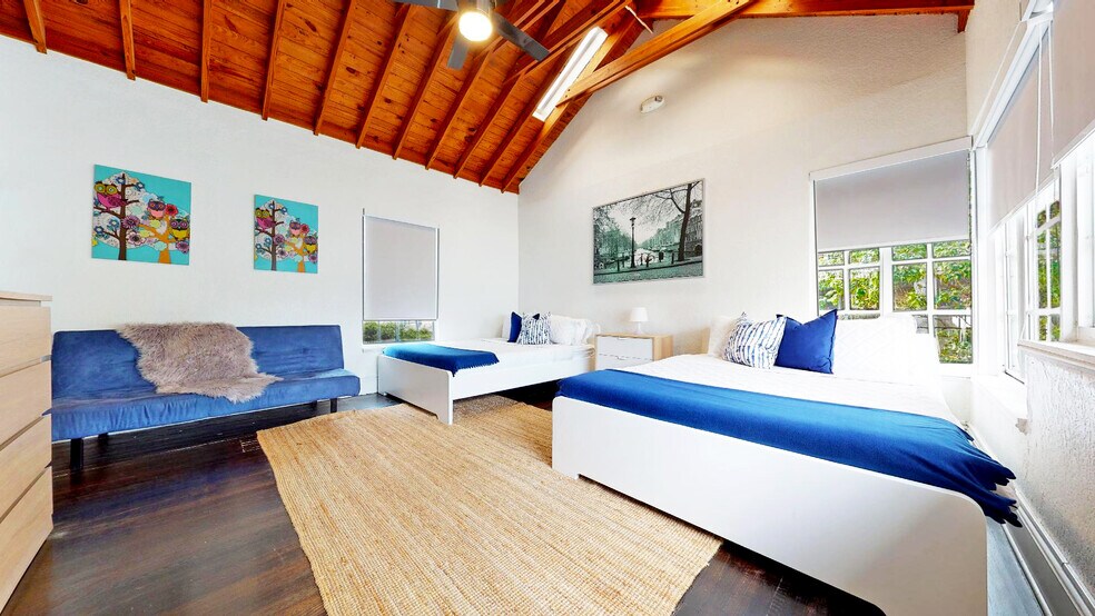 More Photos Of 1400 West Ave, Miami Beach Specialty For Sale
