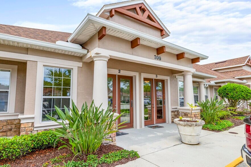 More Photos Of 399 Palm Coast Pky SW, Palm Coast Office For Sale