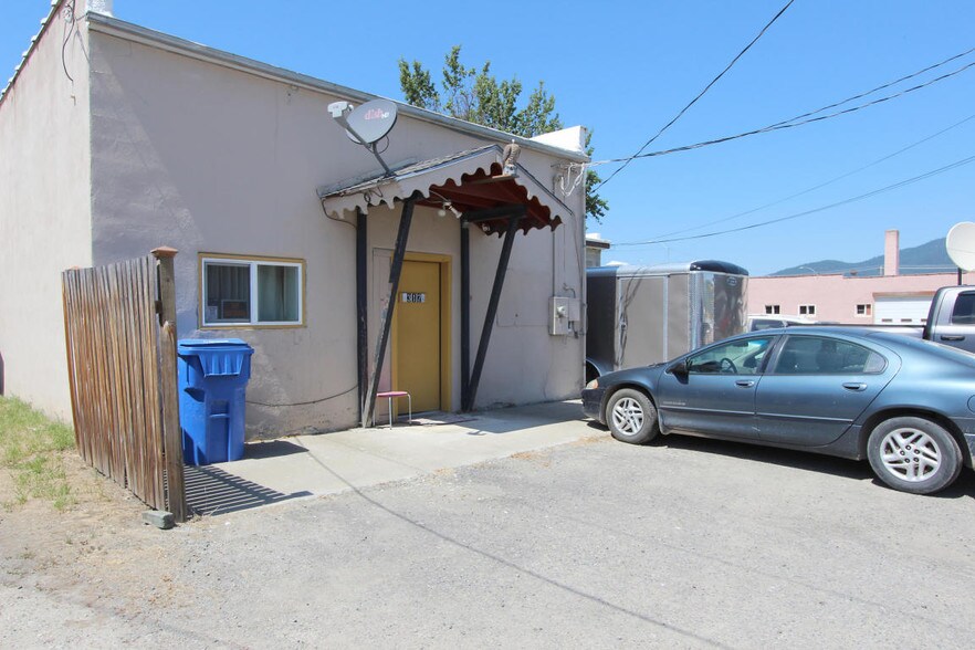 More Photos Of 317 Mineral Ave, Libby Medical For Sale