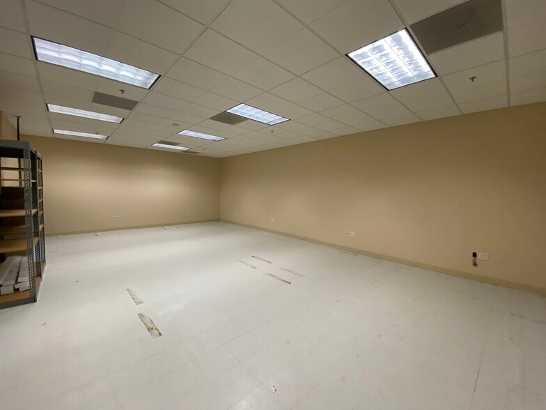 More Photos Of 18705 Madrone Pky, Morgan Hill Research And Development For Lease