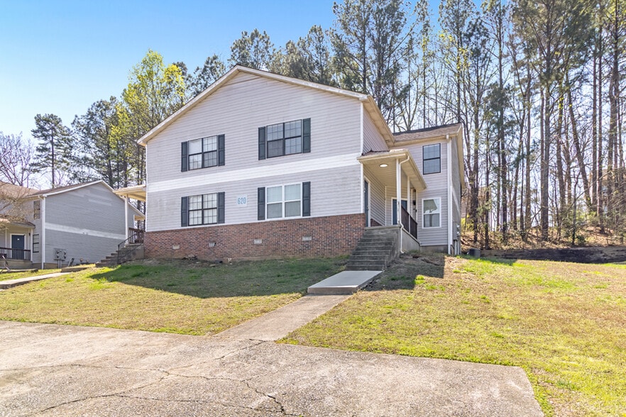 More Photos Of 563 Briar Hill Ct, Riverdale Apartments For Sale