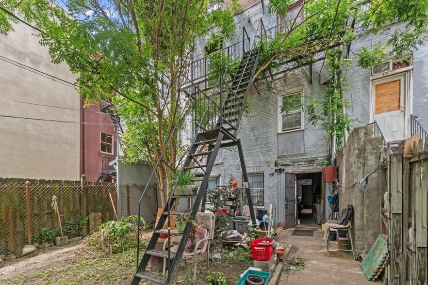 More Photos Of , Baltimore Multifamily For Sale