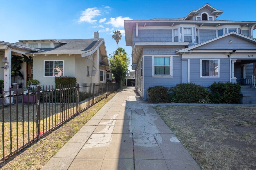 More Photos Of 1714 3rd Ave, Los Angeles Apartments For Sale