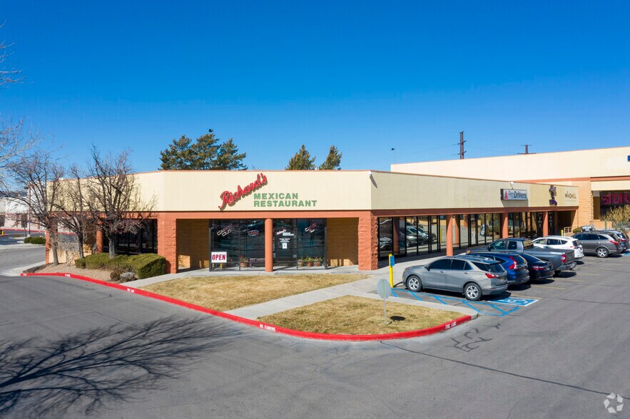 More Photos Of 3301 Menaul Blvd NE, Albuquerque Storefront For Sale