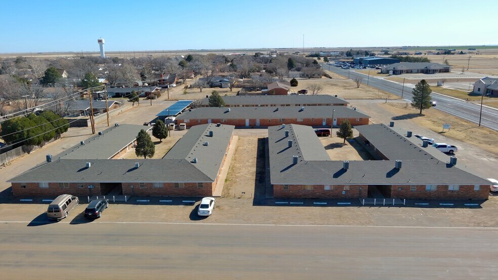 More Photos Of 1725 E 1st St, Dumas Multifamily For Sale